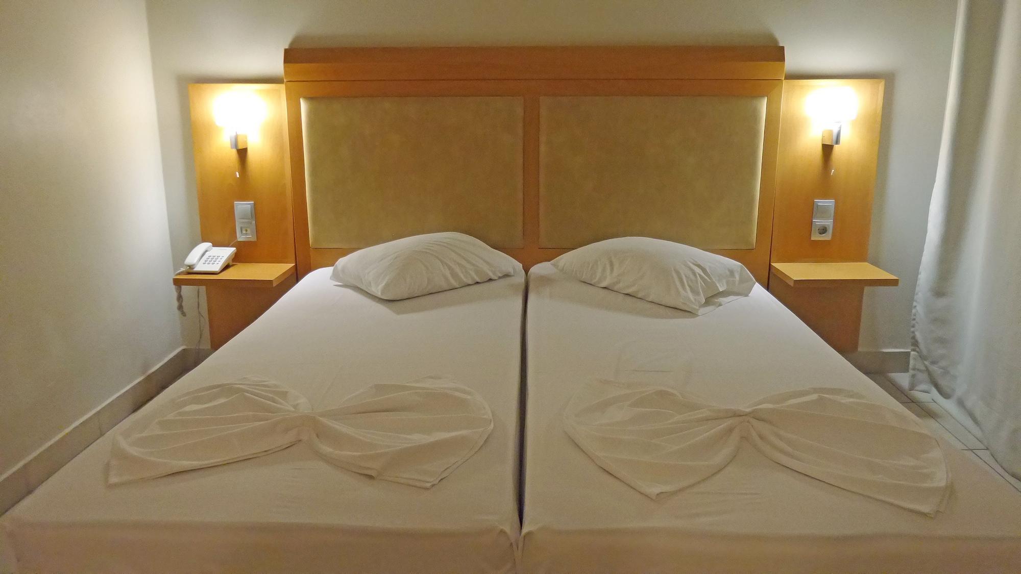 Saint Constantine Hotel Кос Екстериор снимка