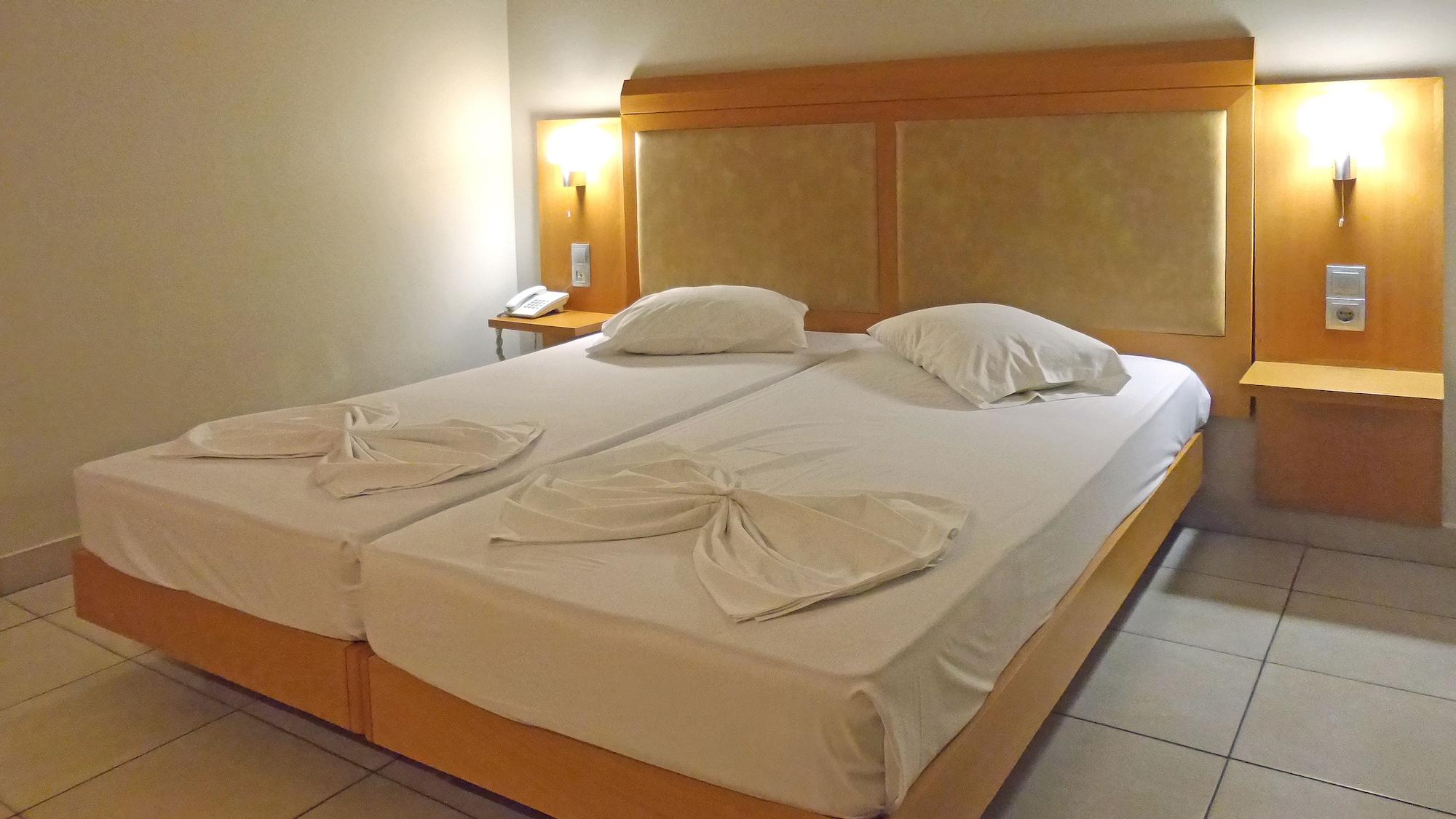 Saint Constantine Hotel Кос Екстериор снимка