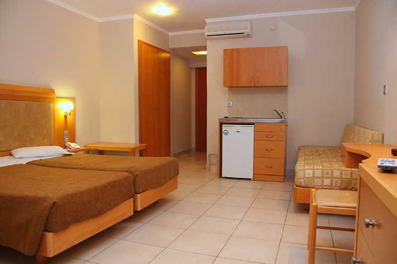Saint Constantine Hotel Кос Екстериор снимка